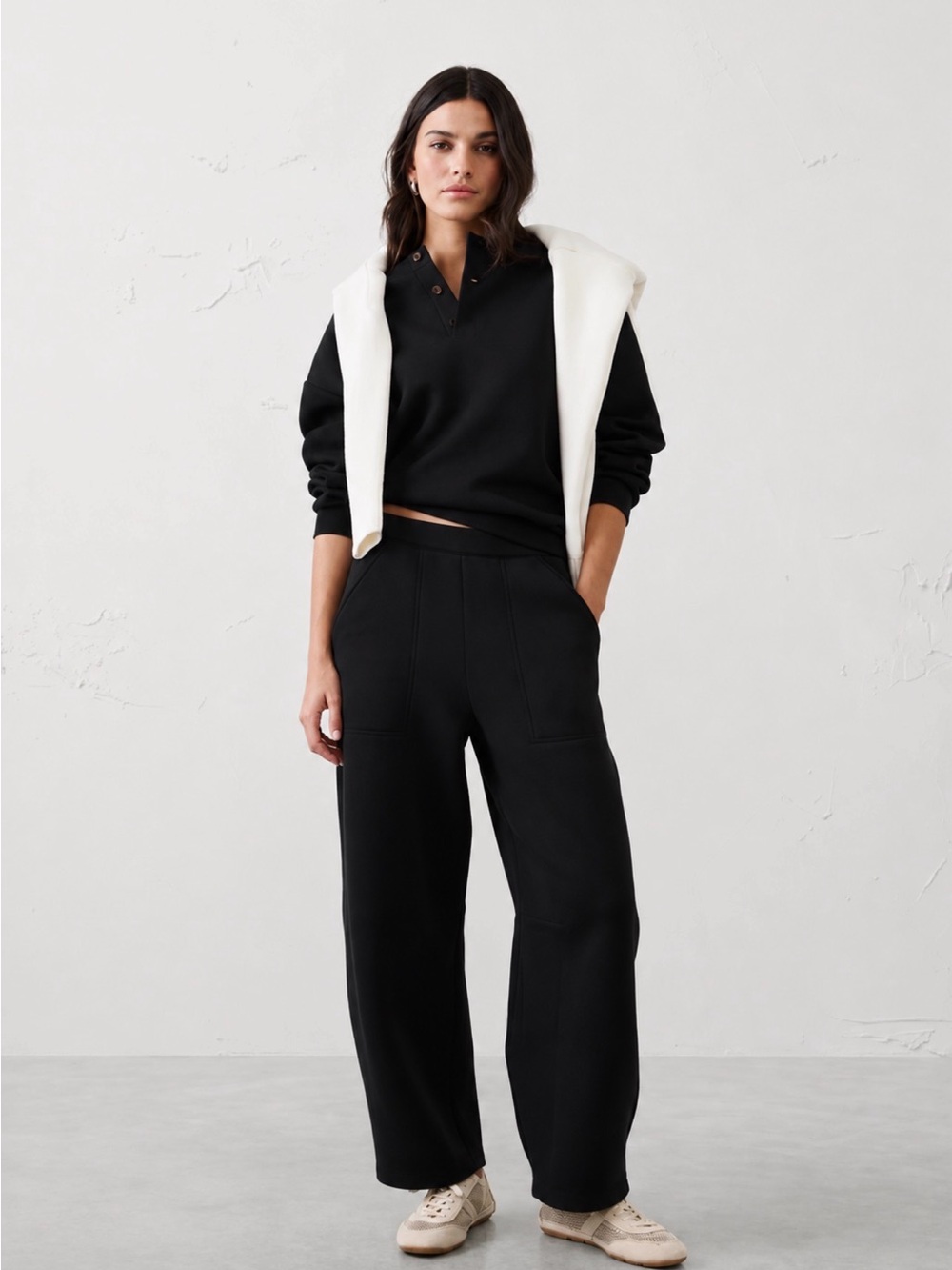 Banana Republic l WEEKENDER SLIM BARREL HIGH-RISE PANT